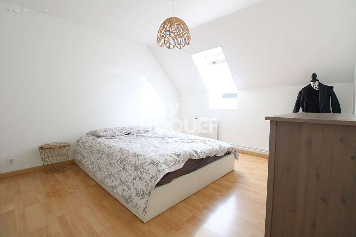 Maison à BRIE-COMTE-ROBERT