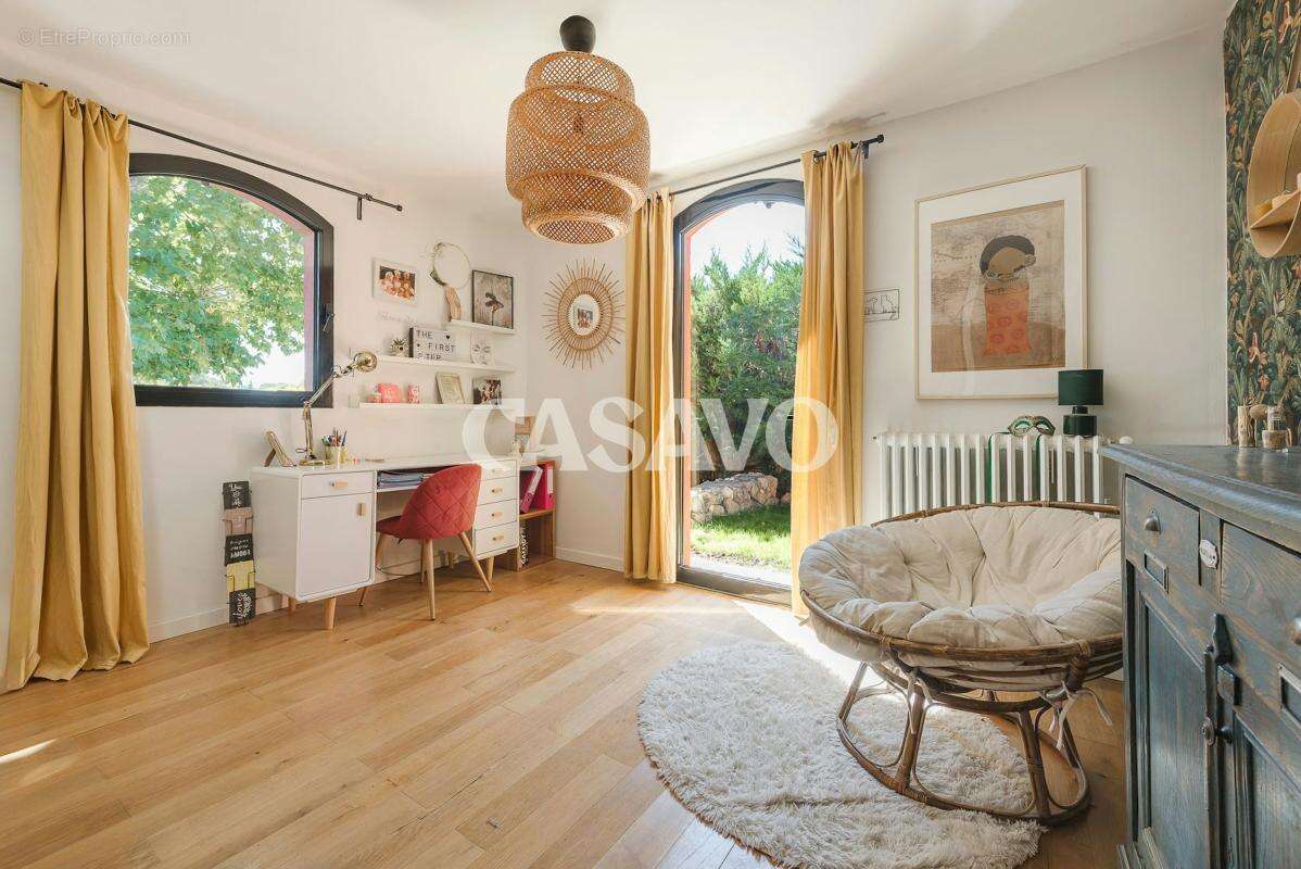 Vente Maison 6 pièces de 191m² - 13540 Aix-en-Provence - photo 16