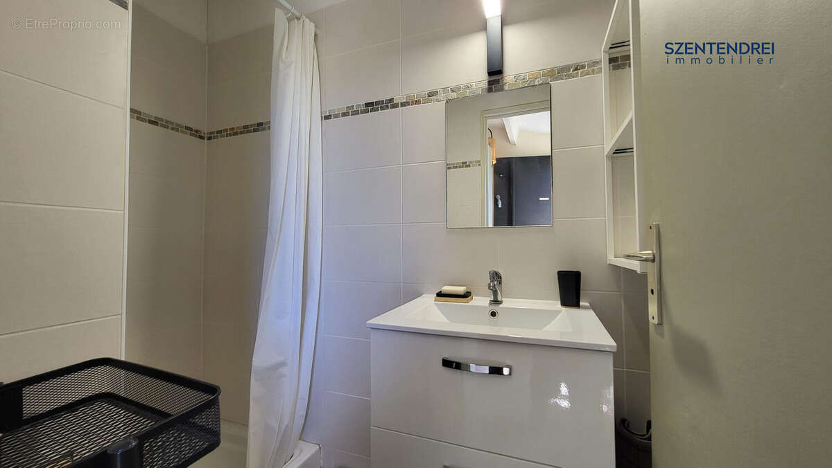 Appartement à AIGUES-MORTES