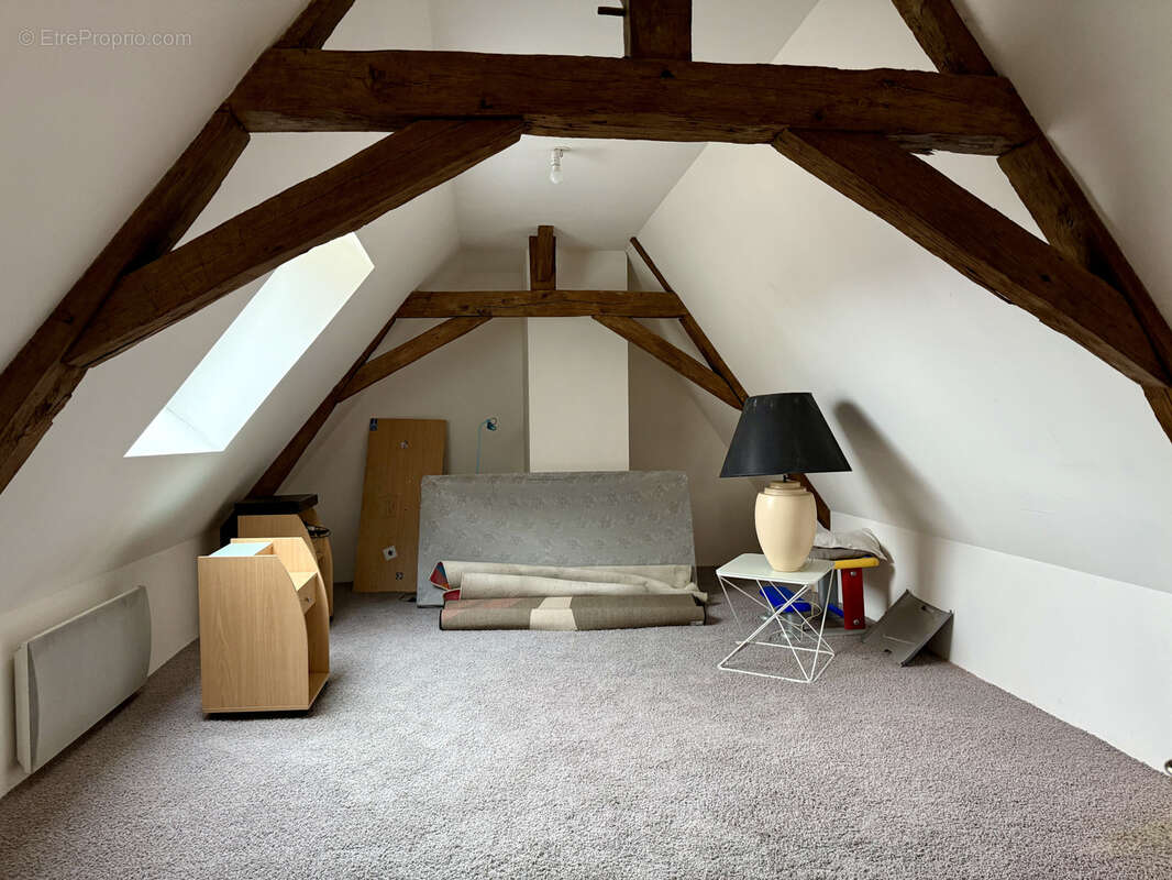 Maison à CHEMIRE-SUR-SARTHE