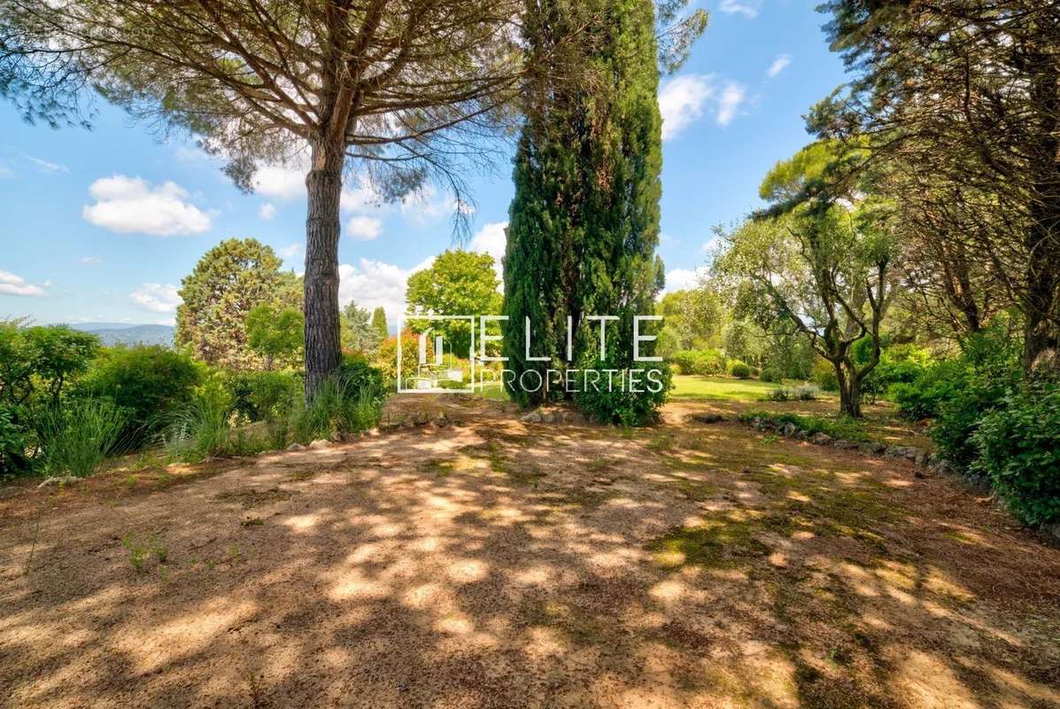 Maison à MOUANS-SARTOUX