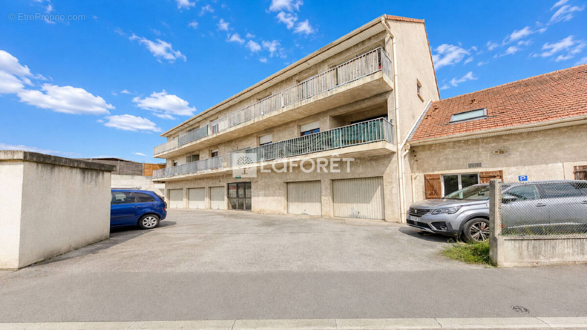 Appartement à ROISSY-EN-BRIE
