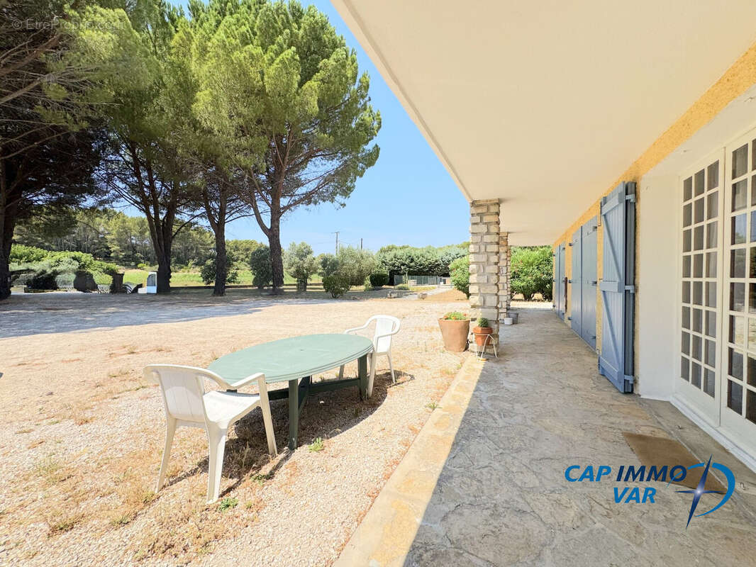 Maison 145 m² à Le Beausset  - photo 7