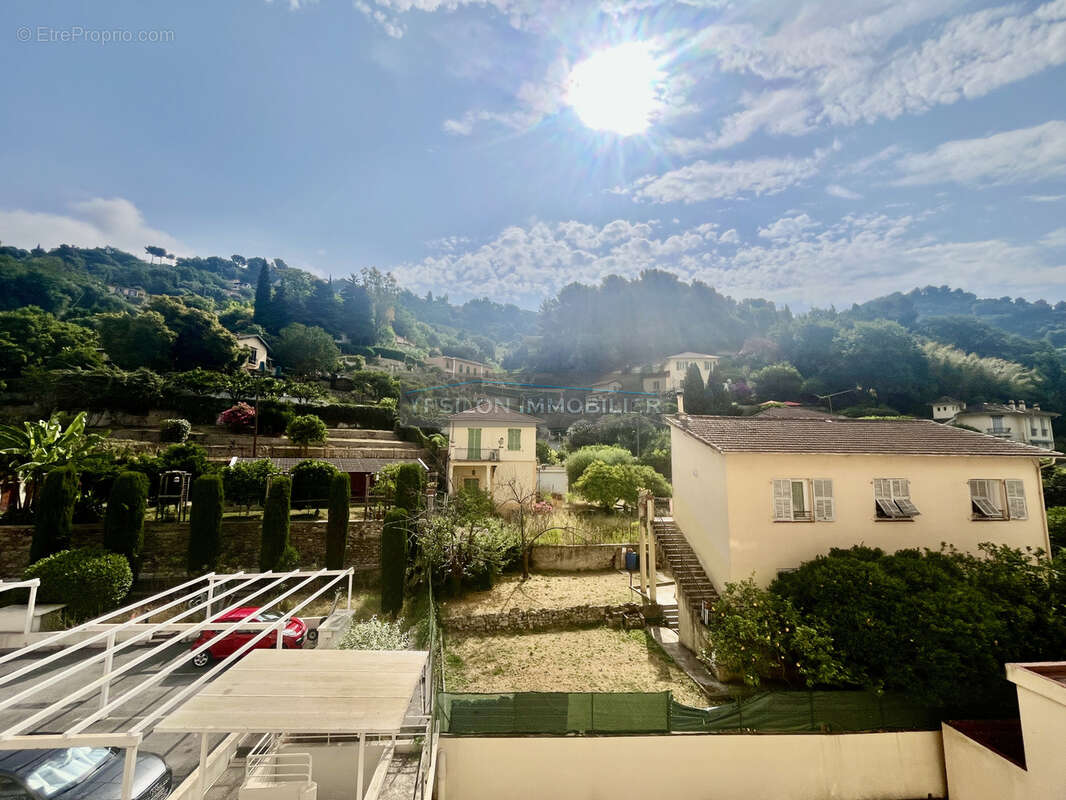 Appartement à MENTON