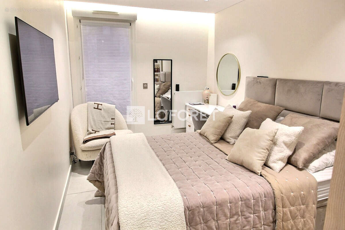 Appartement à GENNEVILLIERS