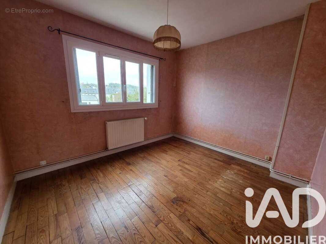 Photo 8 - Appartement à CONDE-SUR-NOIREAU