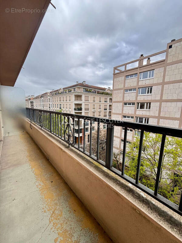 Appartement à LYON-6E
