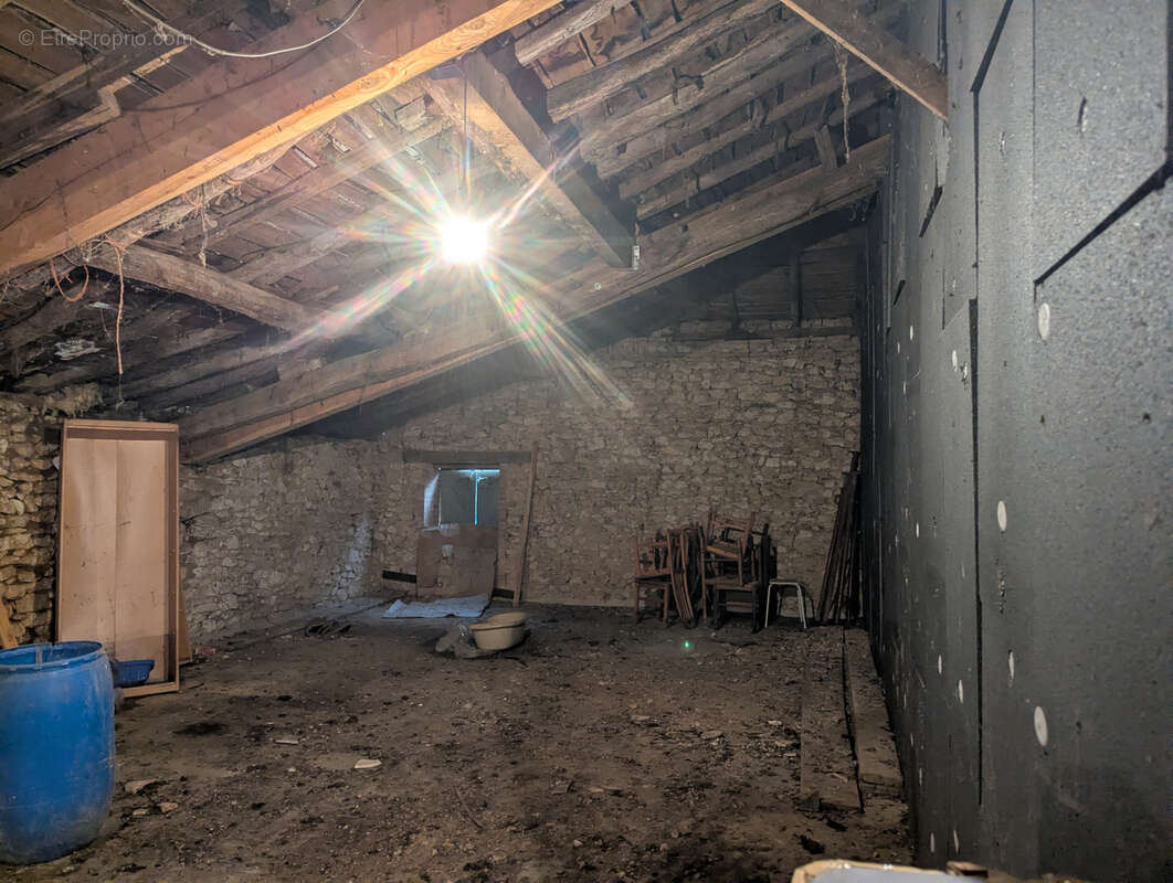 Maison à LISLE-SUR-TARN