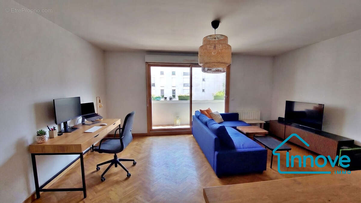 Appartement 51 m² à Saint-Cyr-L'ecole  - photo 2