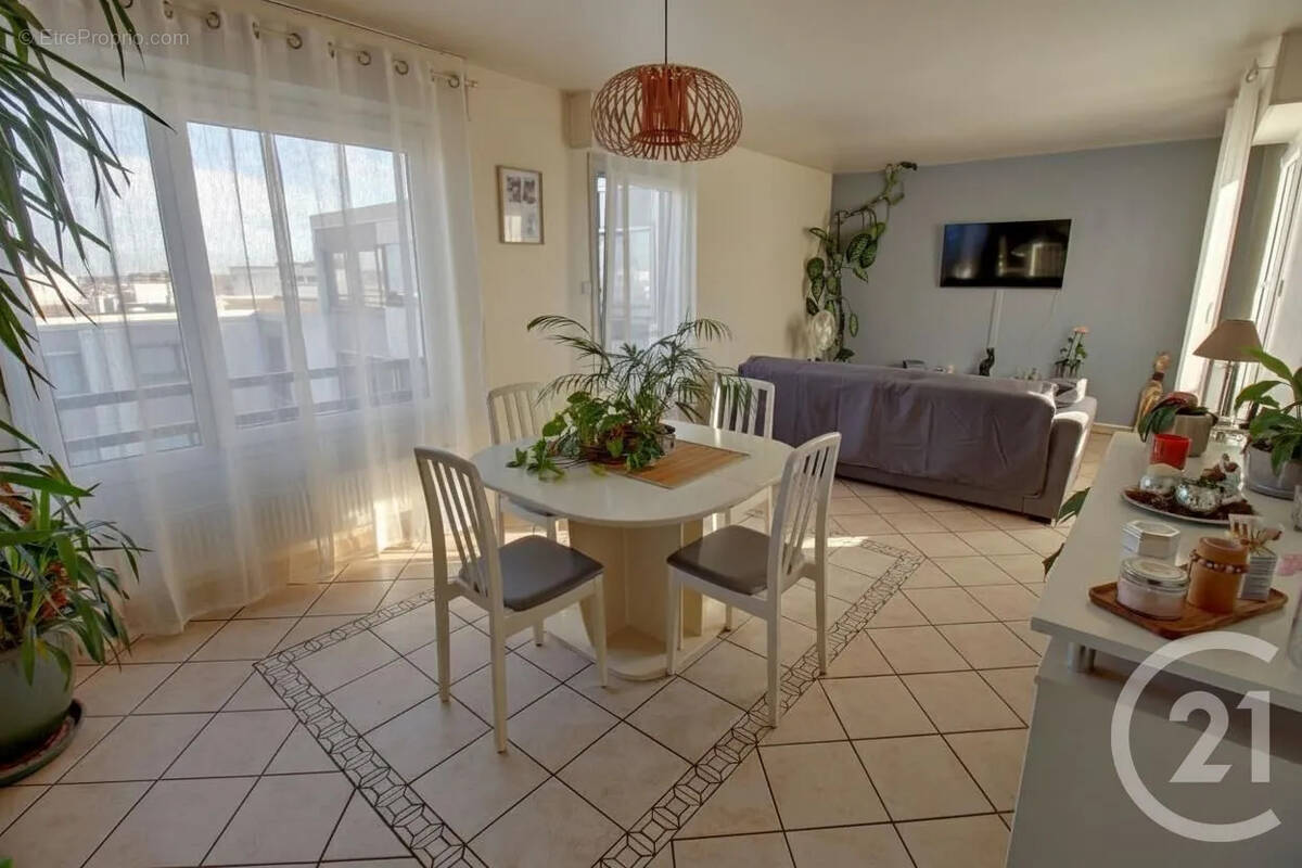 Appartement à CERGY
