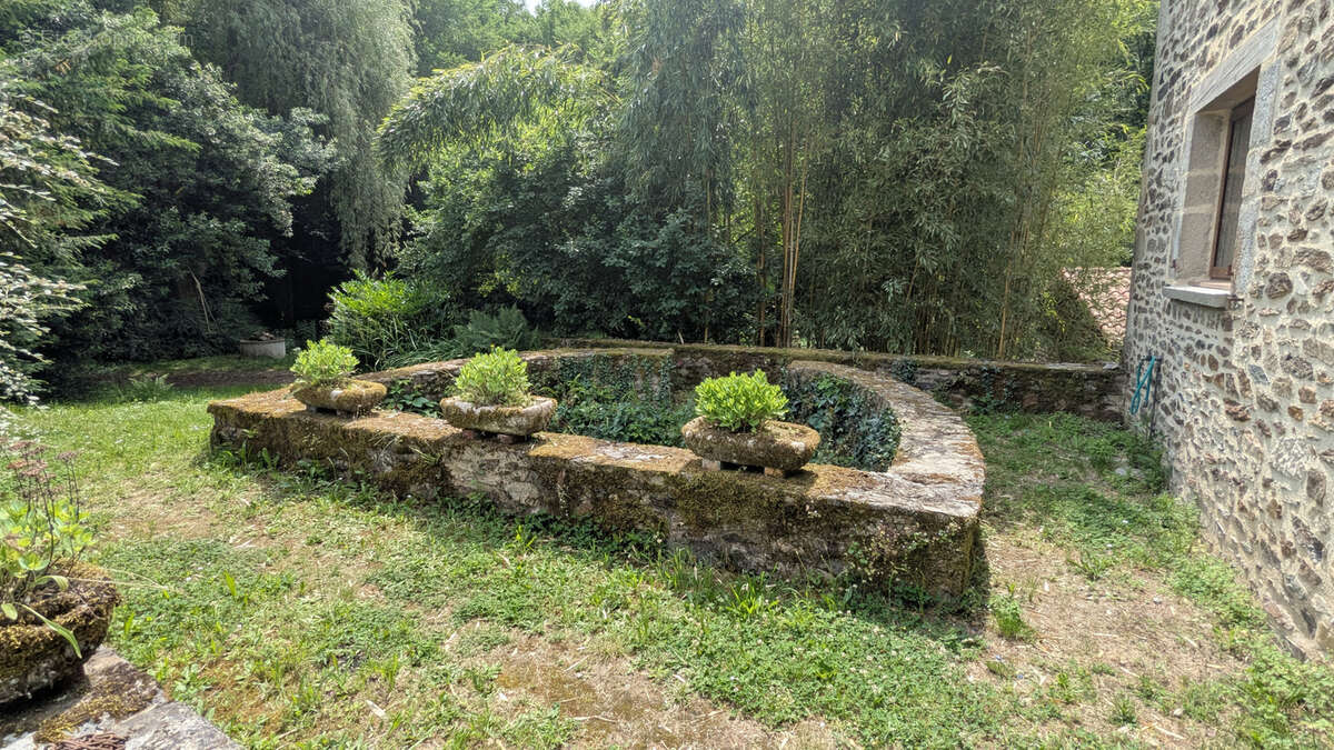 Maison à GAGNAC-SUR-CERE