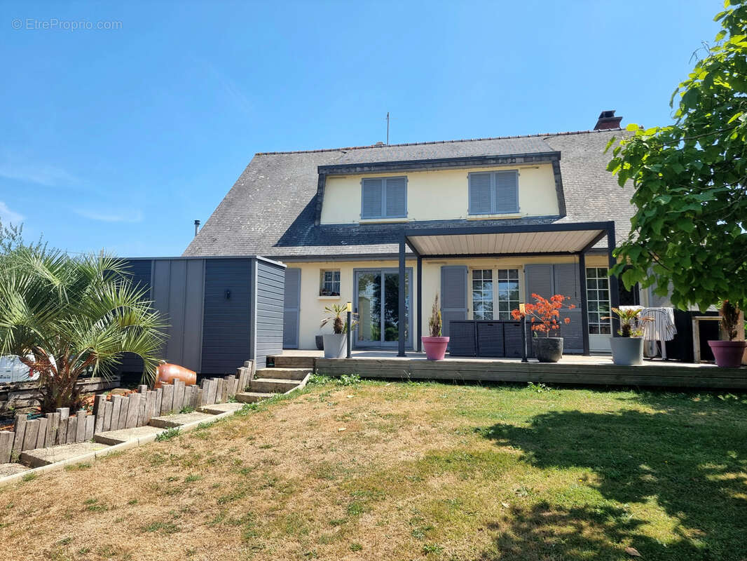 Maison 6 chambres - 159 m2 - Hédé-Bazouges - photo 2