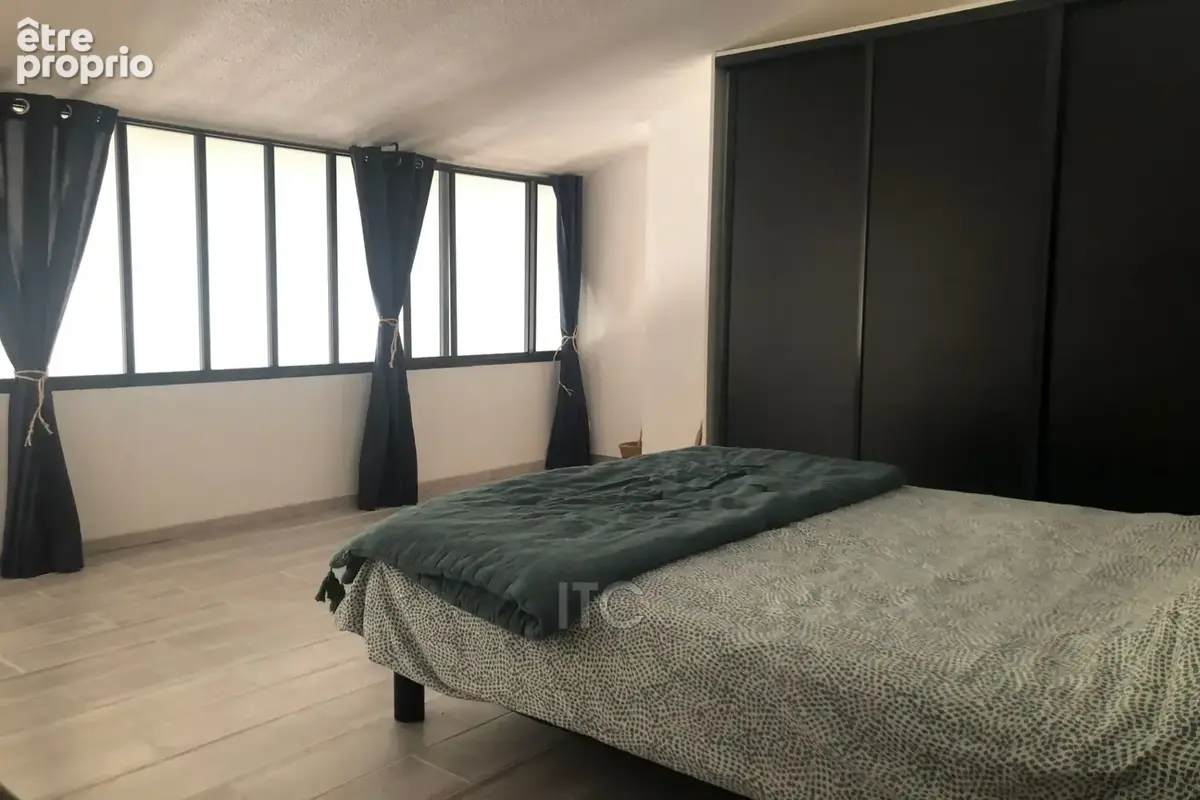 Appartement 2 pièces 47 m² à vendre à Trets (13530) - photo 3