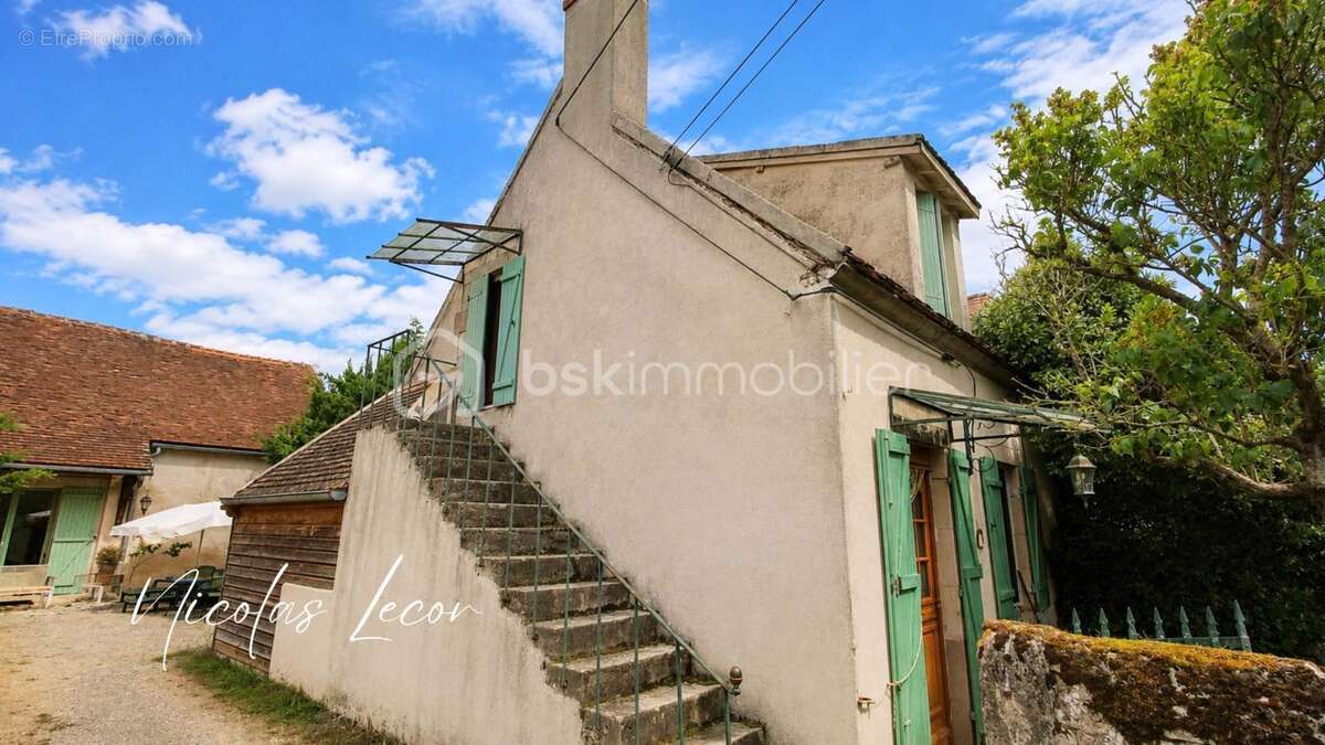 Maison à VERNAIS