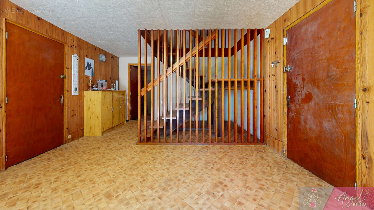 Maison à GENEUILLE