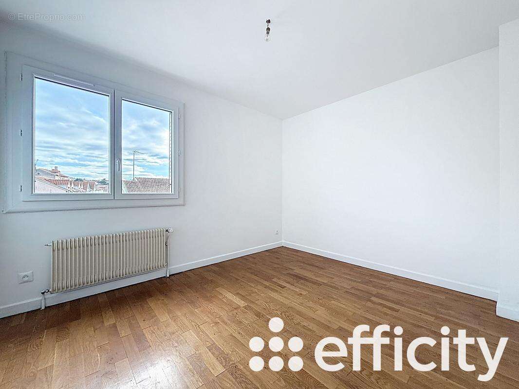 Appartement à LYON-3E