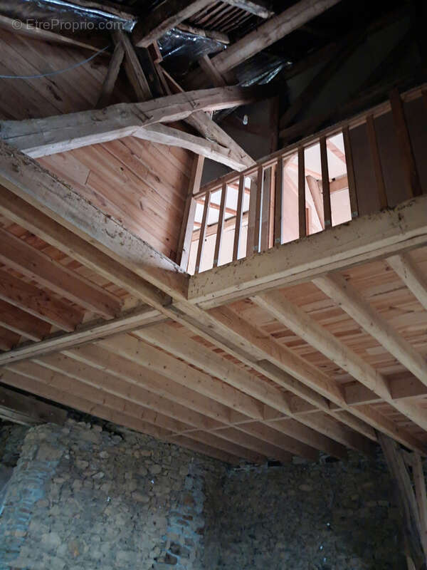 Maison à BENAYES