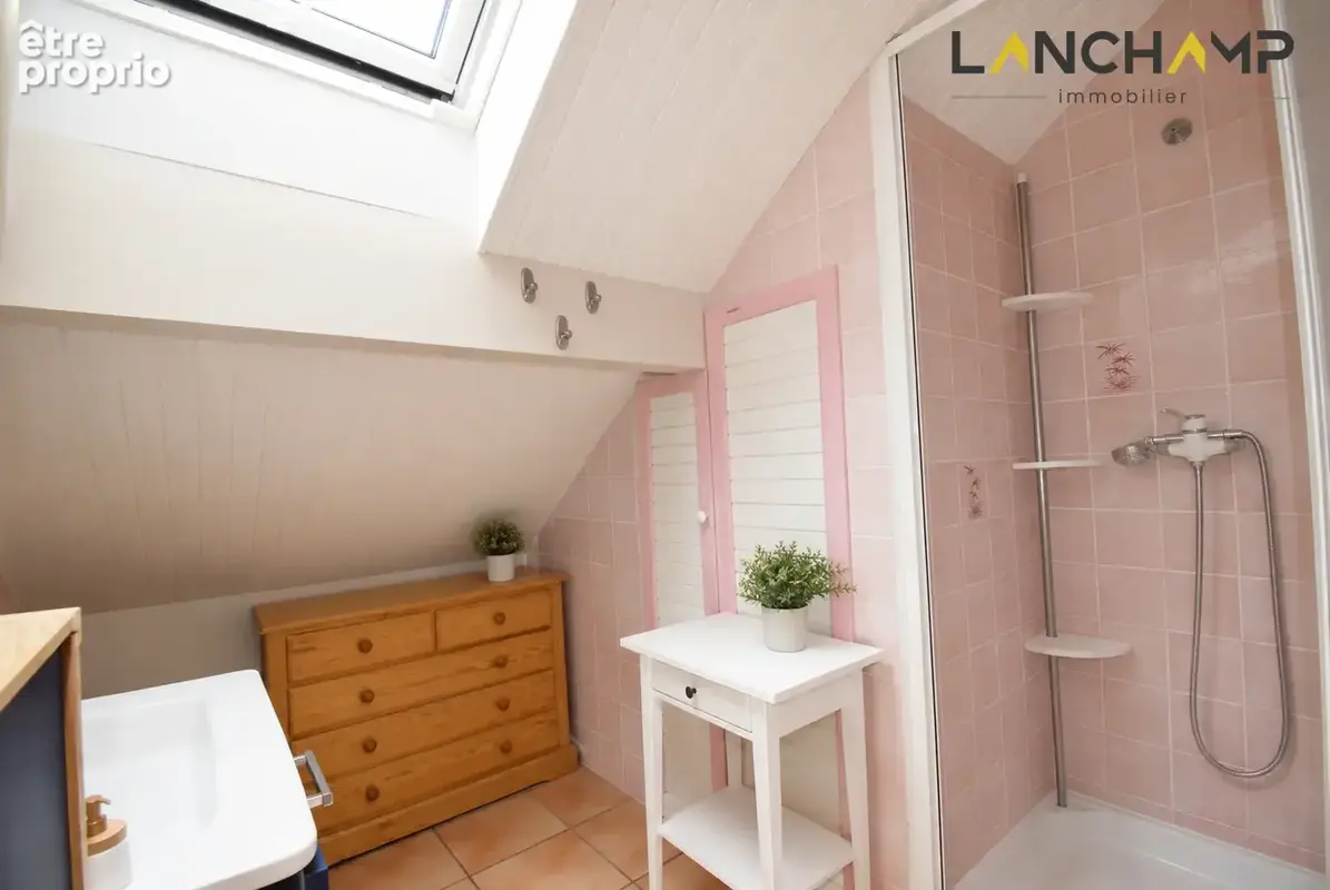 Maison 135 m² à Anglefort  - photo 11