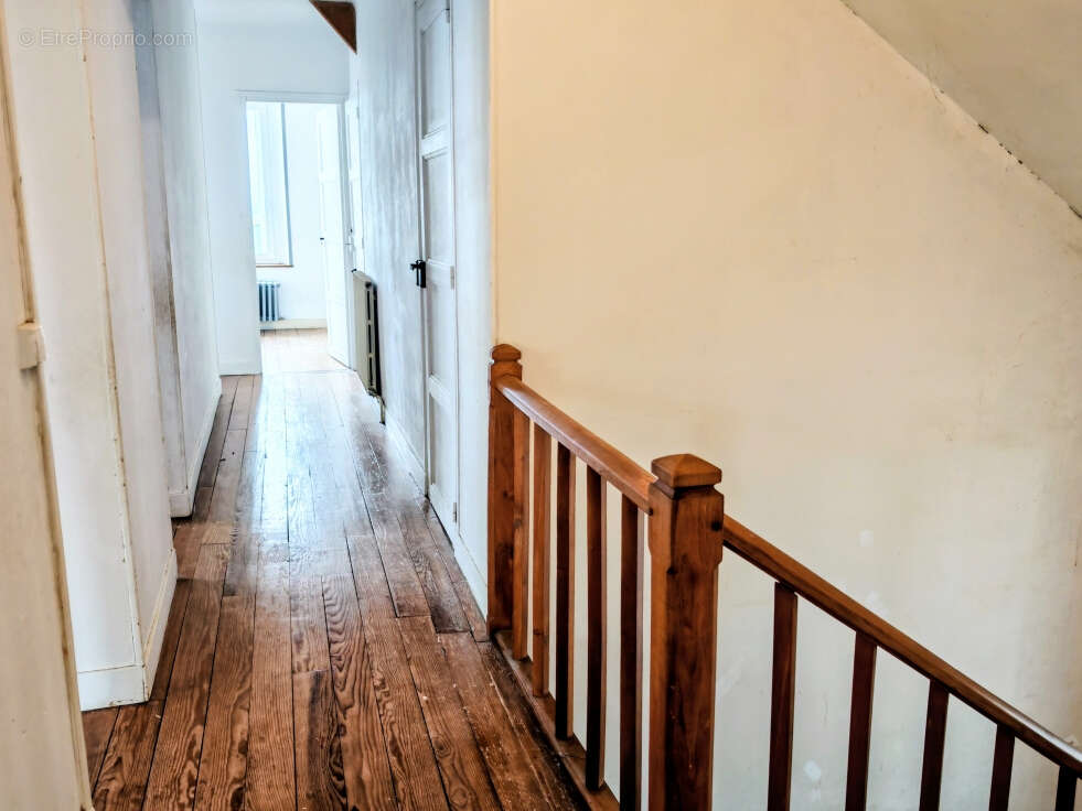 COMPROMIS SIGNE! Maison en pierres 142 m² sur sous-sol, terrain  clos 737 m² - photo 7