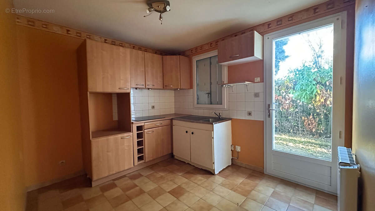 Maison à JAUNAY-CLAN