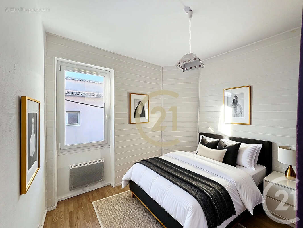 Maison à BAGNOLS-SUR-CEZE