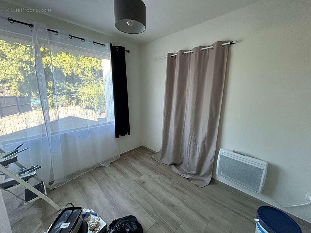 Maison à VAULX-VRAUCOURT