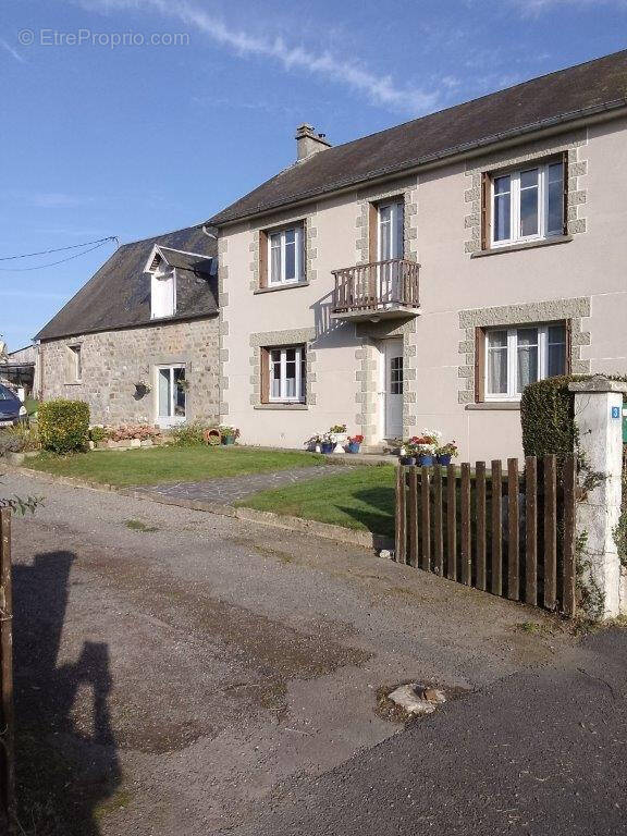 Maison à LE NEUFBOURG