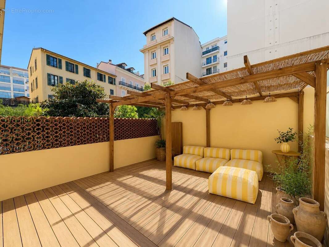 Appartement à NICE