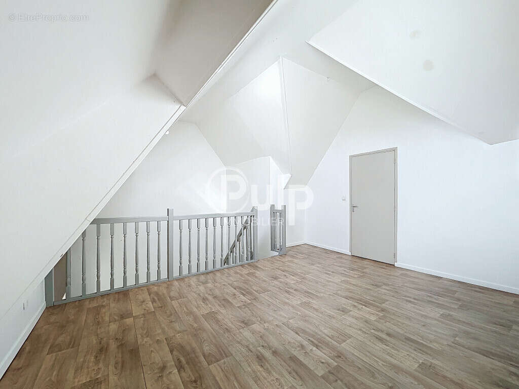 Maison à MASNY