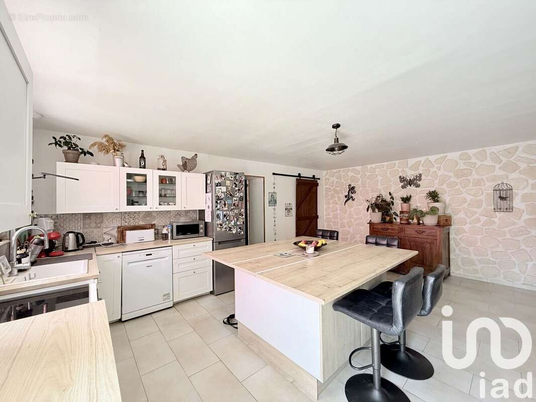 Photo 6 - Maison à BAZOCHES-LES-BRAY