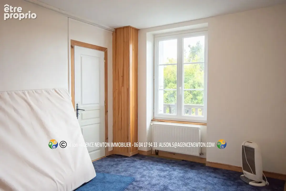 SOUS-COMPROMIS - ILLE ET VILAINE, BRETAGNE, près de Saint-James, maison de campagne individuelle de 3 chambres, écuries, 8340m2  - photo 12