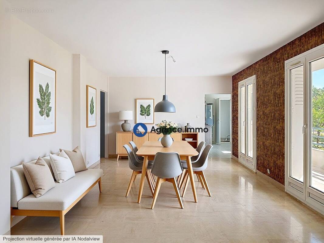 Salle à manger - Appartement à TOURS