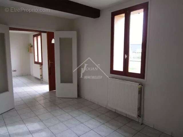 Maison à VARENNES-SUR-ALLIER