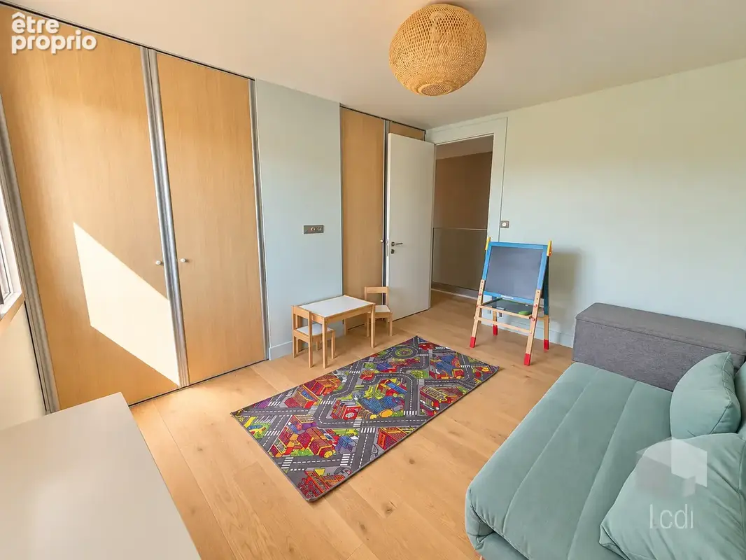 MONTELIMAR, maison de 195 m2, 4 chambres - photo 13