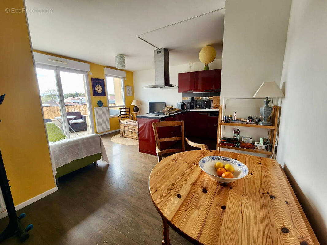 Appartement à DAMMARIE-LES-LYS