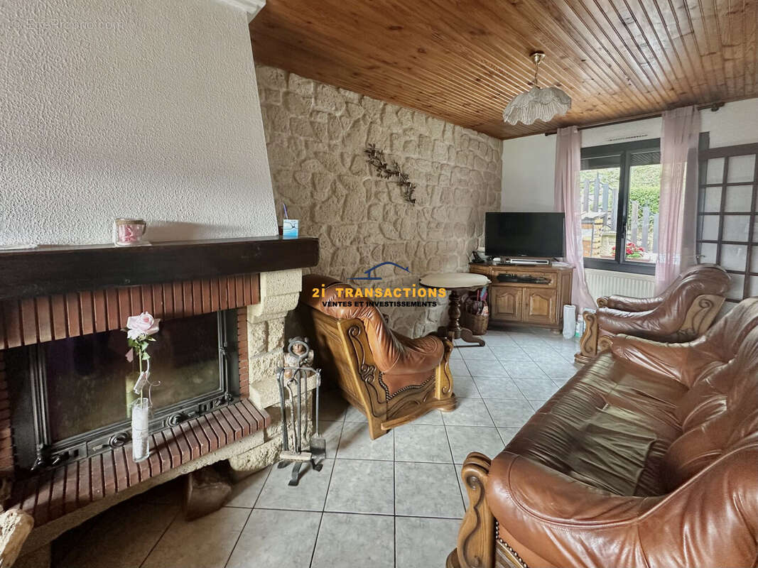 Maison à LA VALLA-EN-GIER