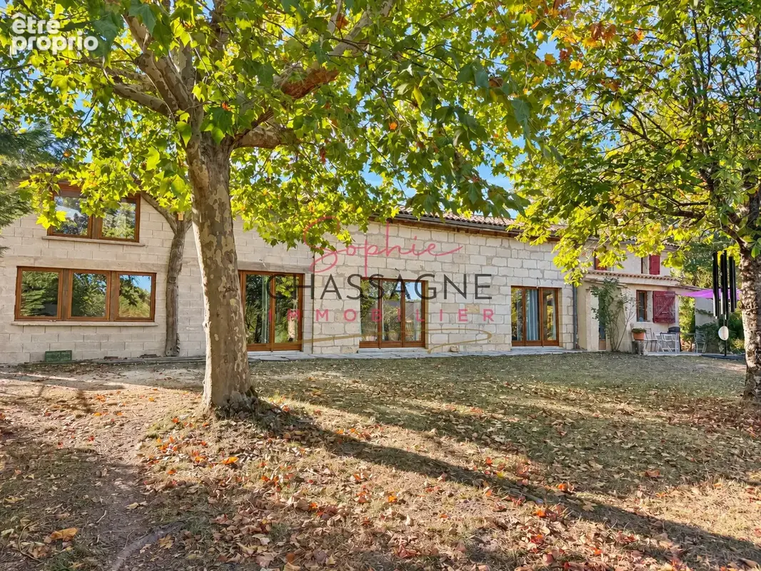 Propriété équestre en pierre de 350 m2 sur 10 hectares - photo 12