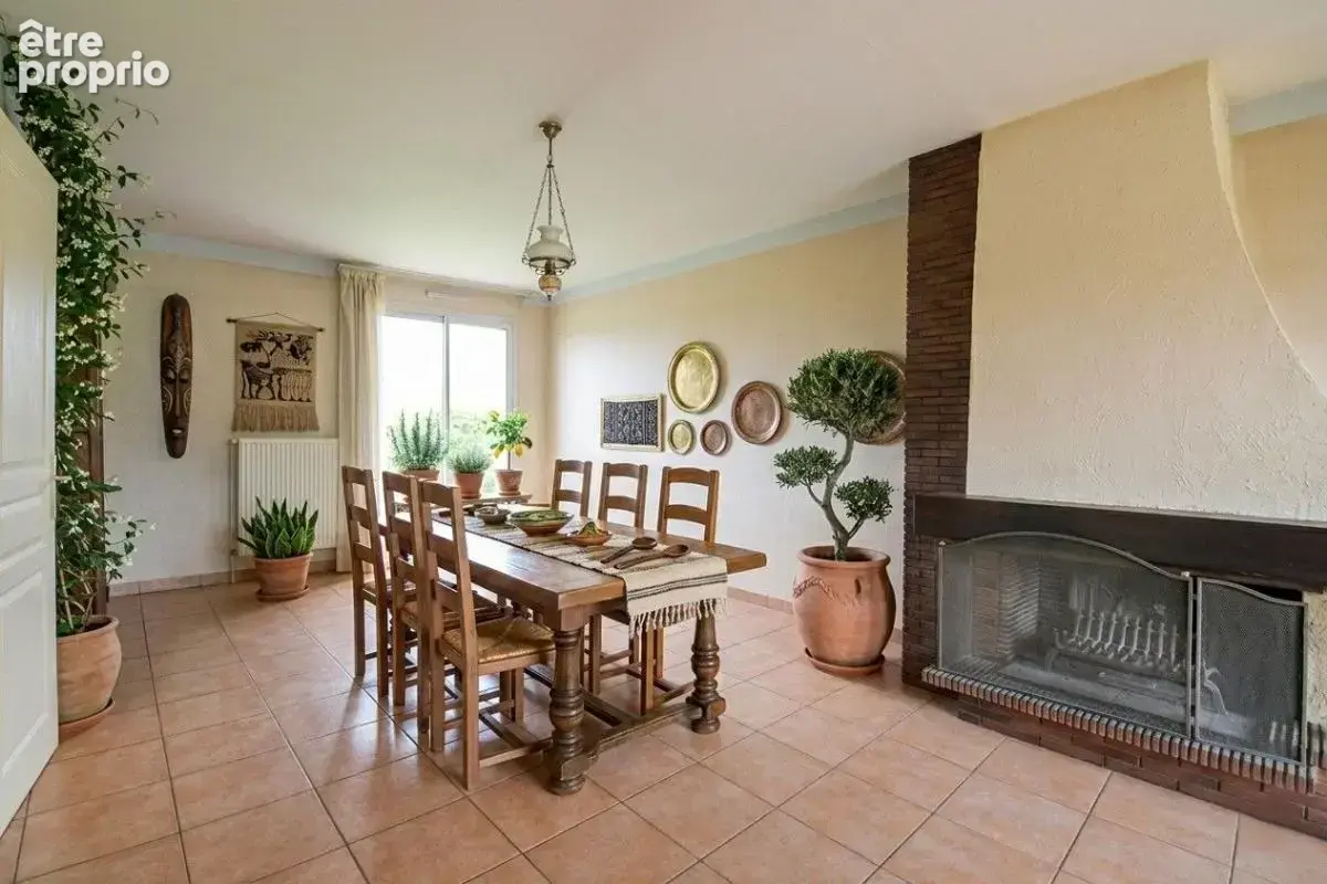 Maison 5 pièces 94 m² à vendre à Cholet (49300) - photo 3
