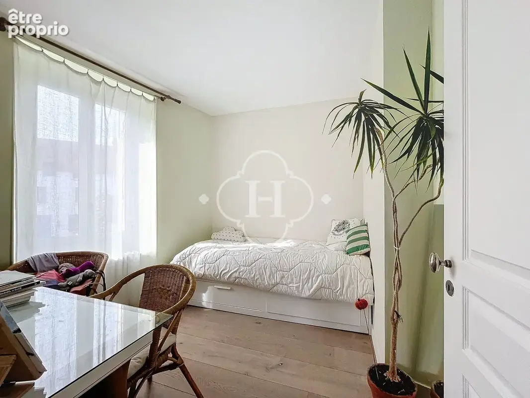 Maison 155 m² à Crespieres  - photo 6