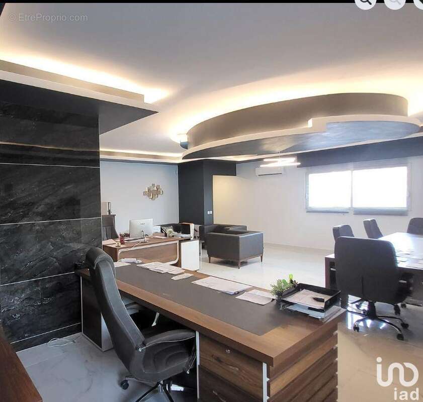 Photo 2 - Commerce à DRAGUIGNAN