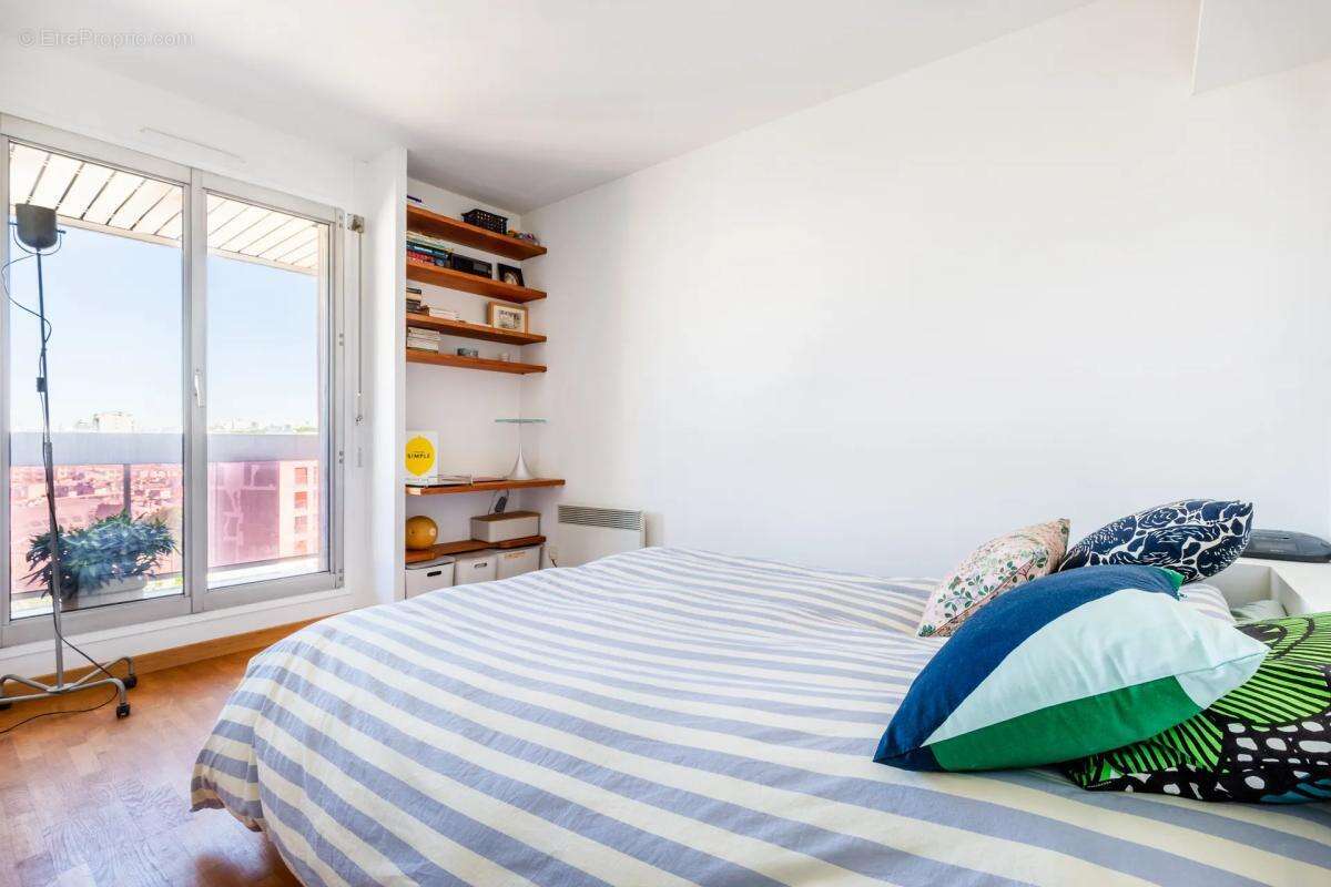 Appartement à PARIS-12E