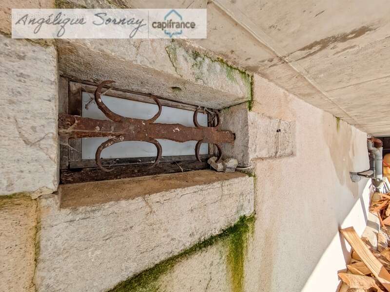 Maison familiale rénovée partiellement avec grange et vastes espaces – Jura BONLIEU - photo 25