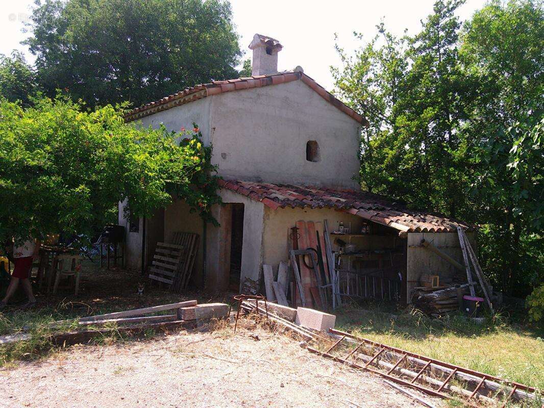 Maison à GONFARON