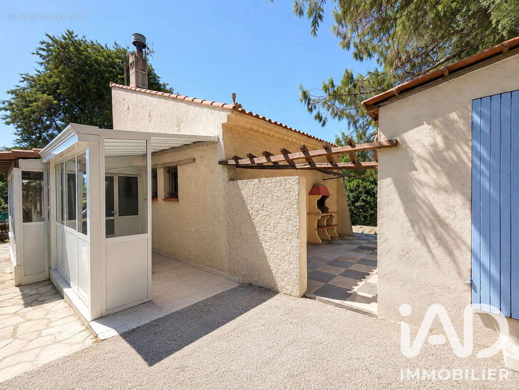 Maison 55 m² à Mandelieu-La-Napoule  - photo 2