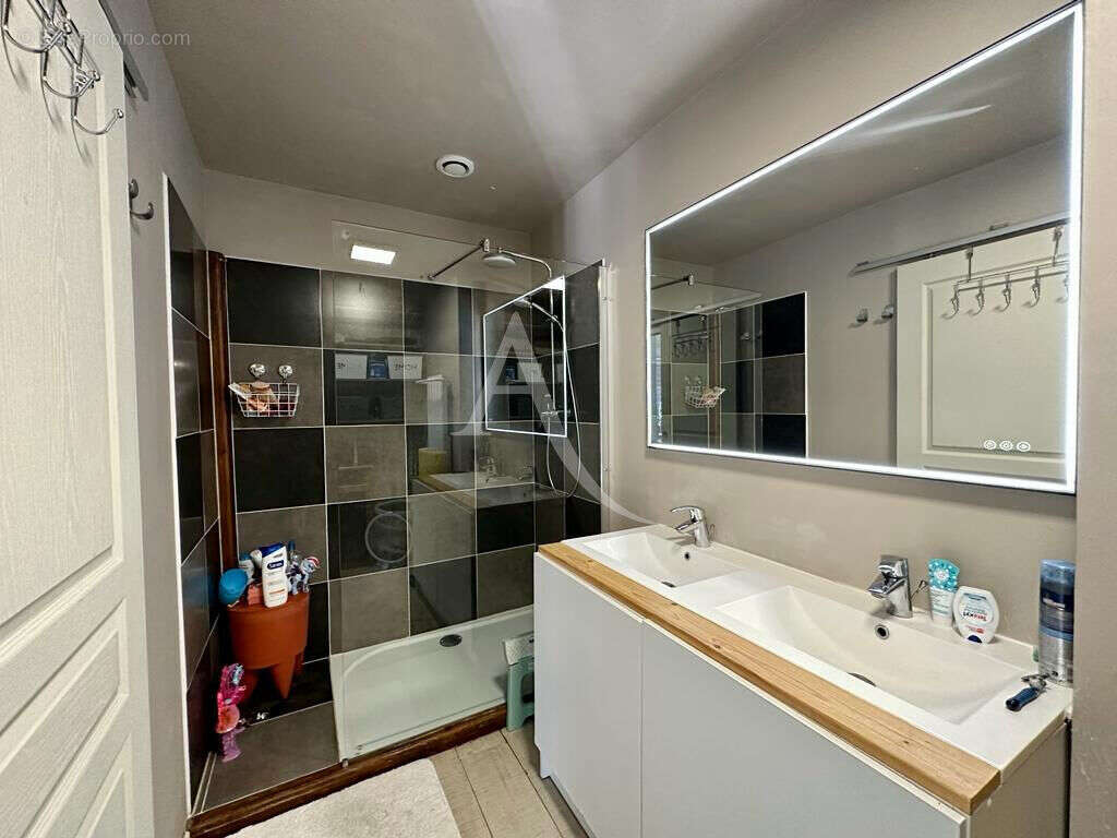 Appartement à GIGEAN