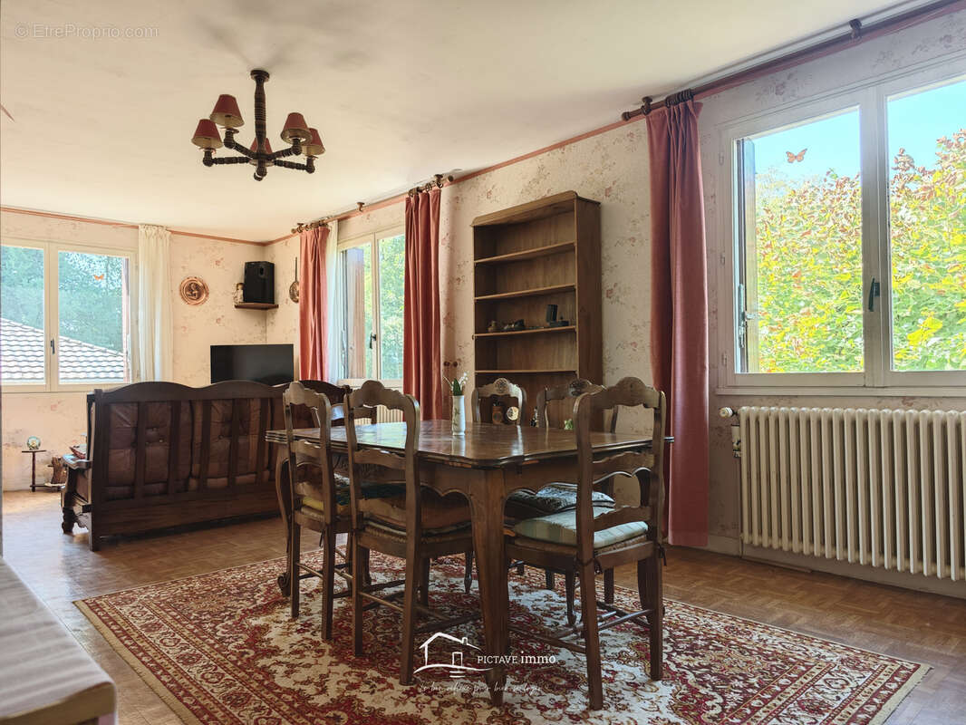 Maison à LEZAY