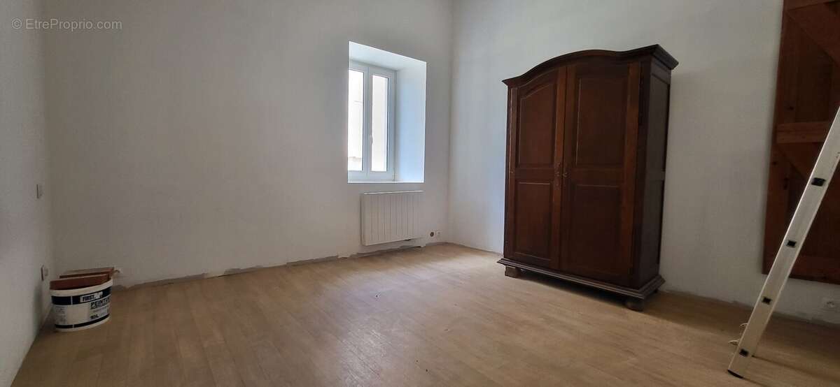 Maison à LADERN-SUR-LAUQUET