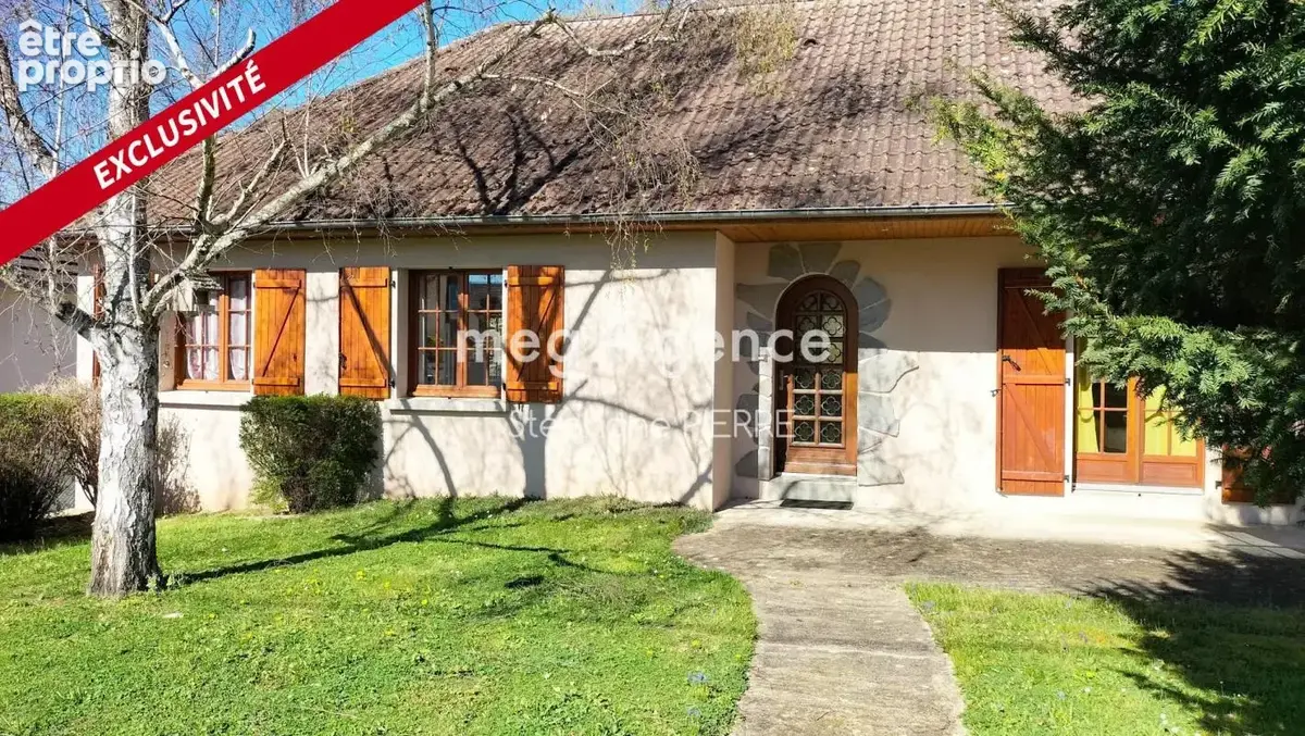 Maison à PREMILHAT
