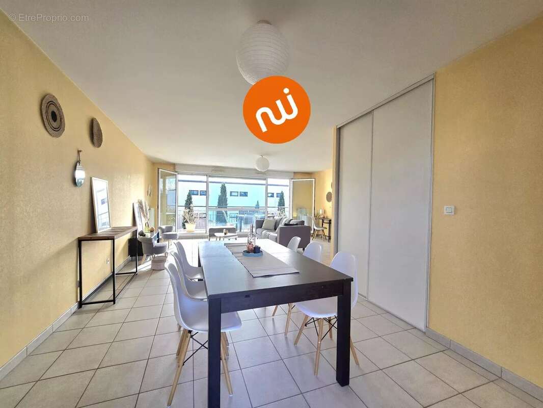 Appartement à TASSIN-LA-DEMI-LUNE