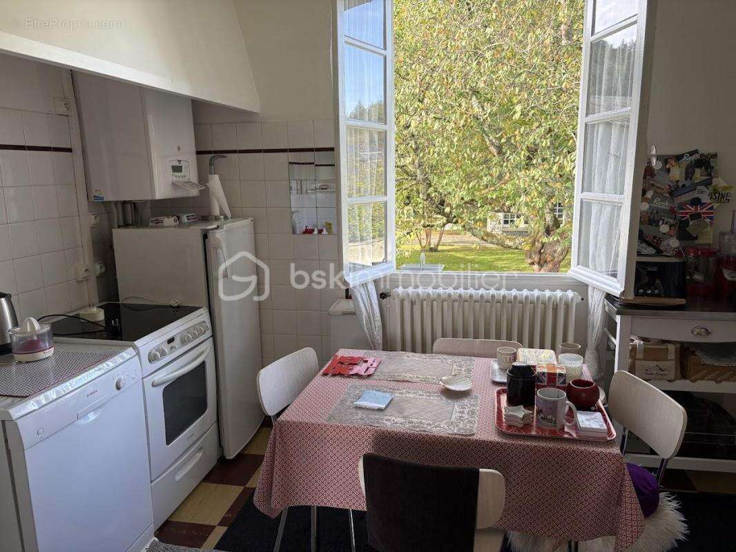 Maison à TREBONS
